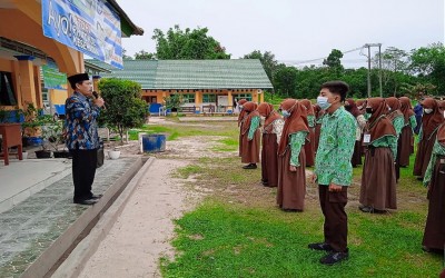 Pembukaan Pelaksanaan Ujian Madrasah (UM) 2021 MTs N 2 Bangka Barat